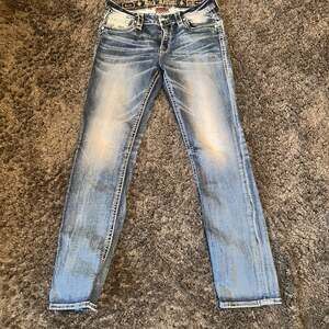 Rock revival Jeans 1. Straight 33/30 2. Straight...